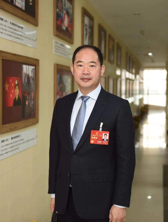 鲁花.jpg